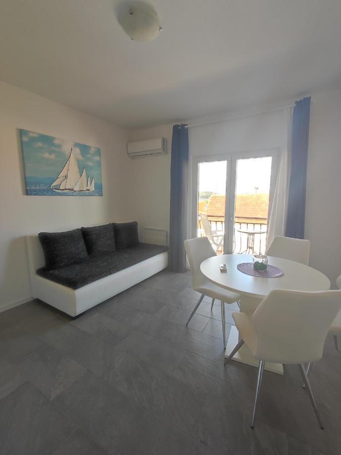 Apartman Providenca - Trogir - Close To Beach Eksteriør bilde
